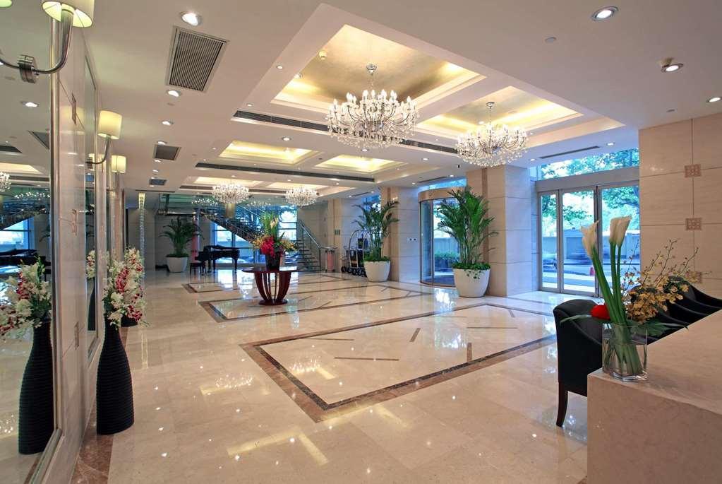 Howard Johnson Huaihai Hotel Shanghai Interior photo
